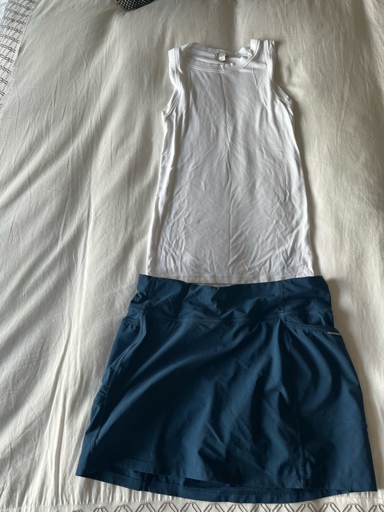 Athleta Pants - Athleta Navy Blue Athletic Skort with White Tank